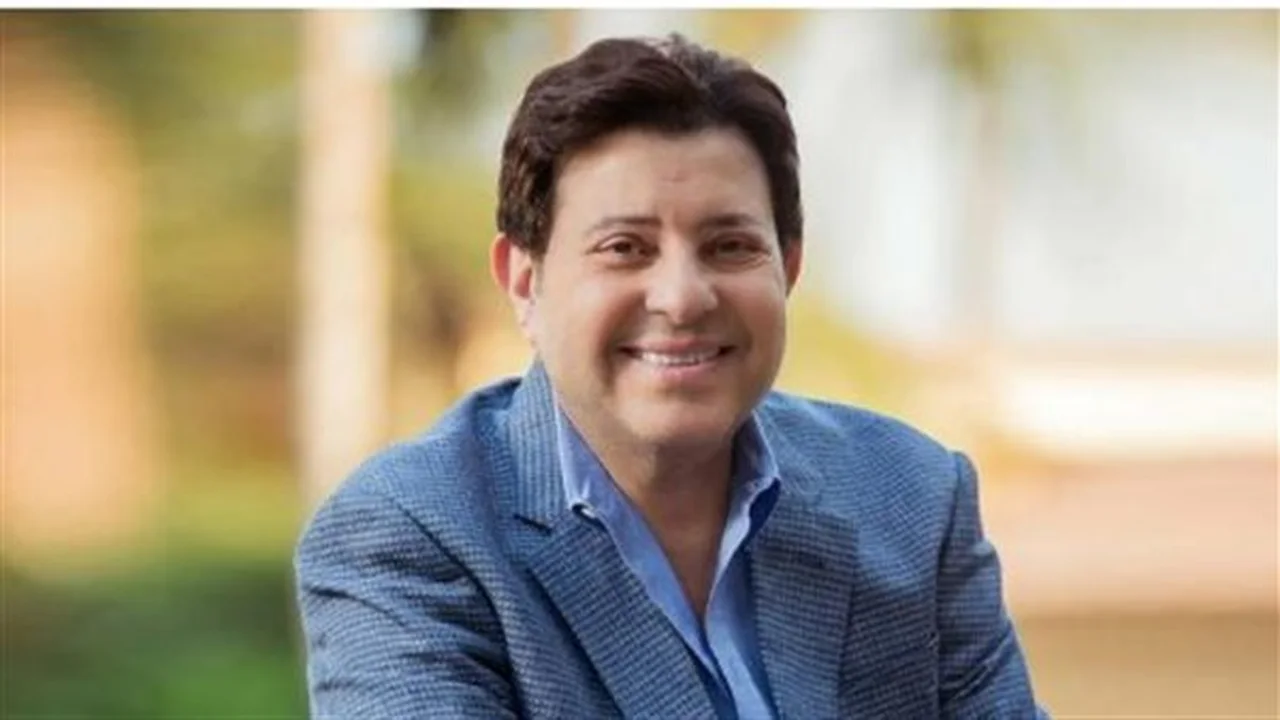 هجوم حاد.. مصطفى كامل يلاحق مستغلي أزمة هاني شاكر الصحية والمطالبة بالدعاء